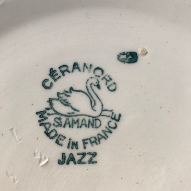 Set of Saint Amand Jazz tableware