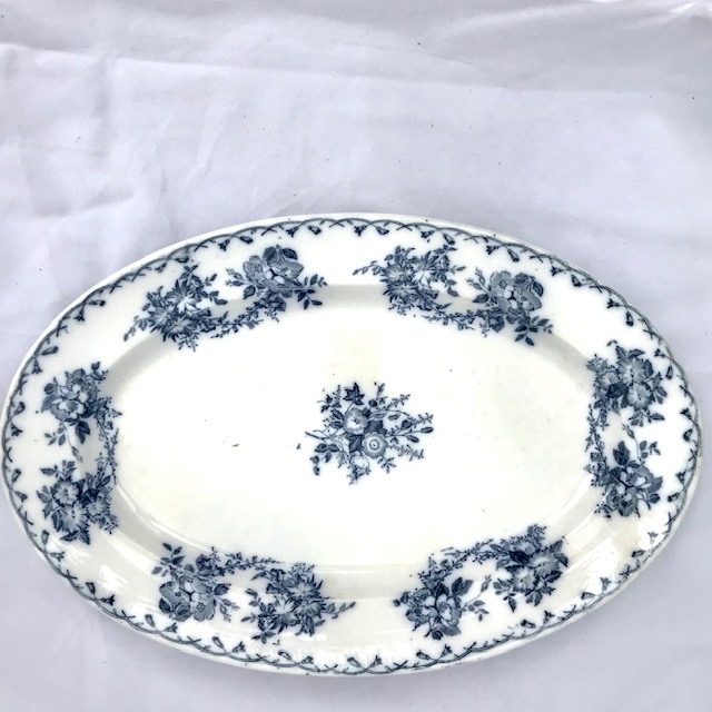 Bertha oval dish, Sarreguemines