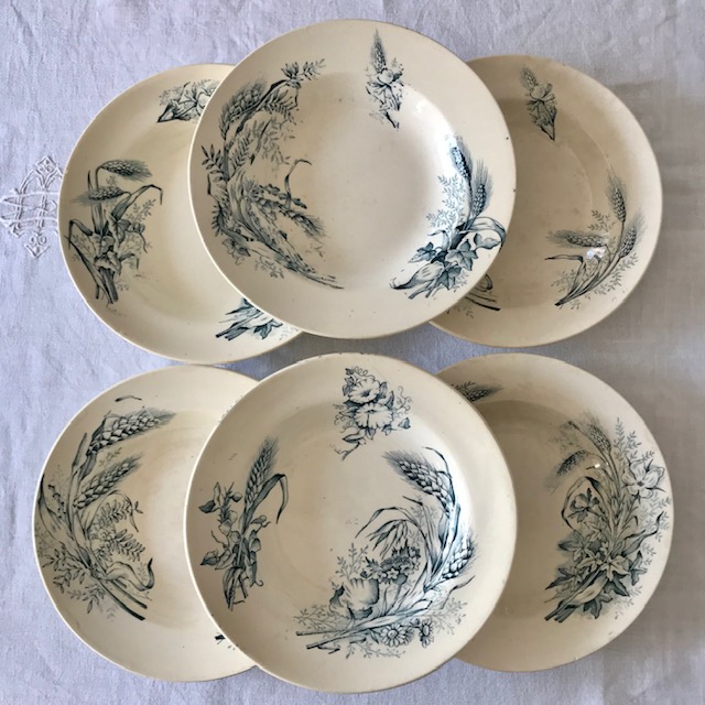 Set of six soup plates