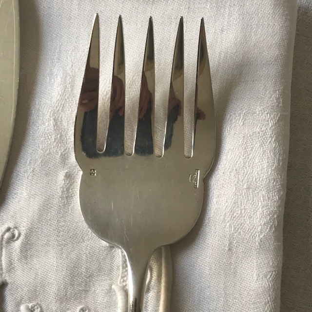 Tenedor y cuchillo para servir pescado Christofle