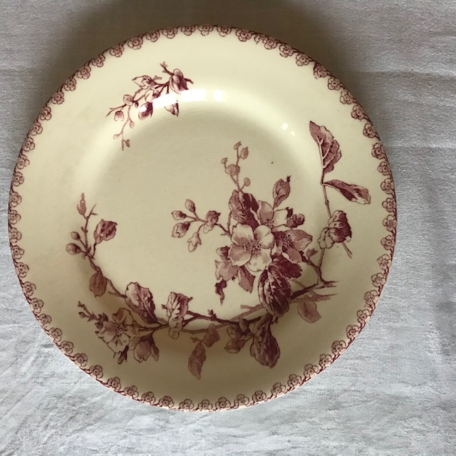 Плоская тарелка Normandy Flowers от Gien
