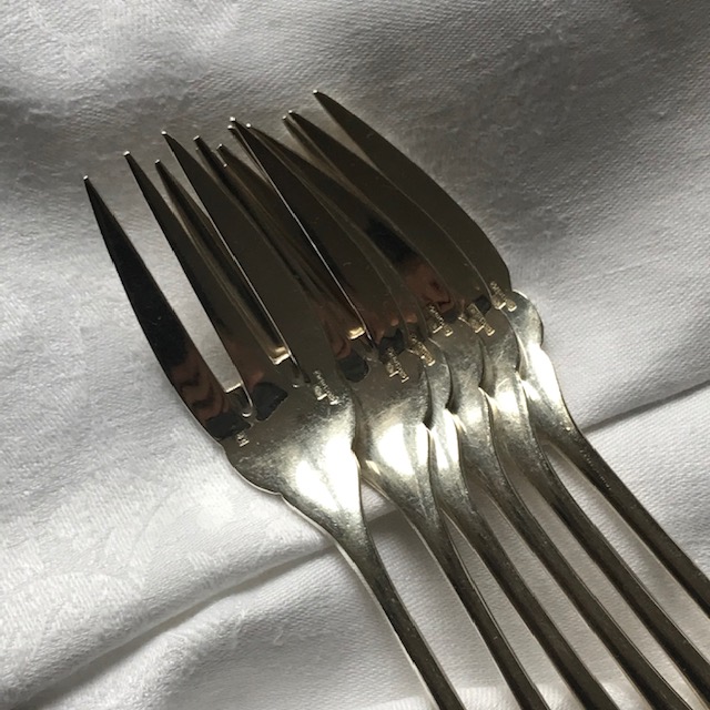 Six Christofle fish forks