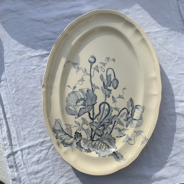 Large oval dish Poppies