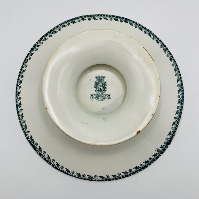 Montigny mounted plate