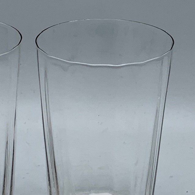 Vasos de agua de cristal