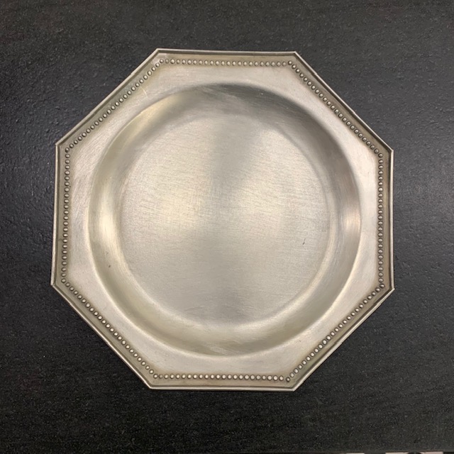 Оловянная восьмиугольная тарелка