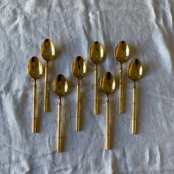 Bamboo dessert spoons in golden metal