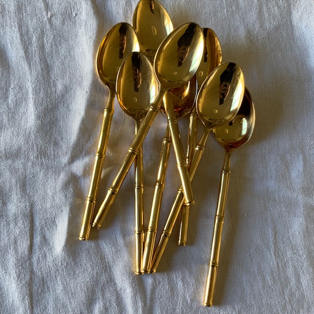 Bamboo dessert spoons in golden metal