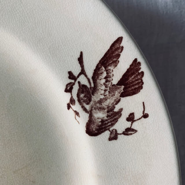 Lotto di sei piatti del servizio Oiseaux di Jules Vieillard Bordeaux