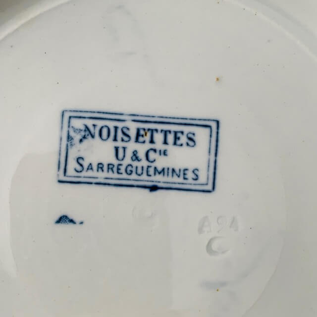 Large hazelnut salad bowl from U & Cie Sarreguemines