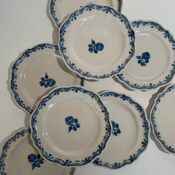 Assiettes plates Moustiers