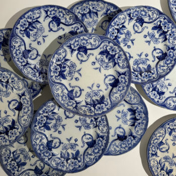 Assiettes plates Flora Liseron Creil et Montereau